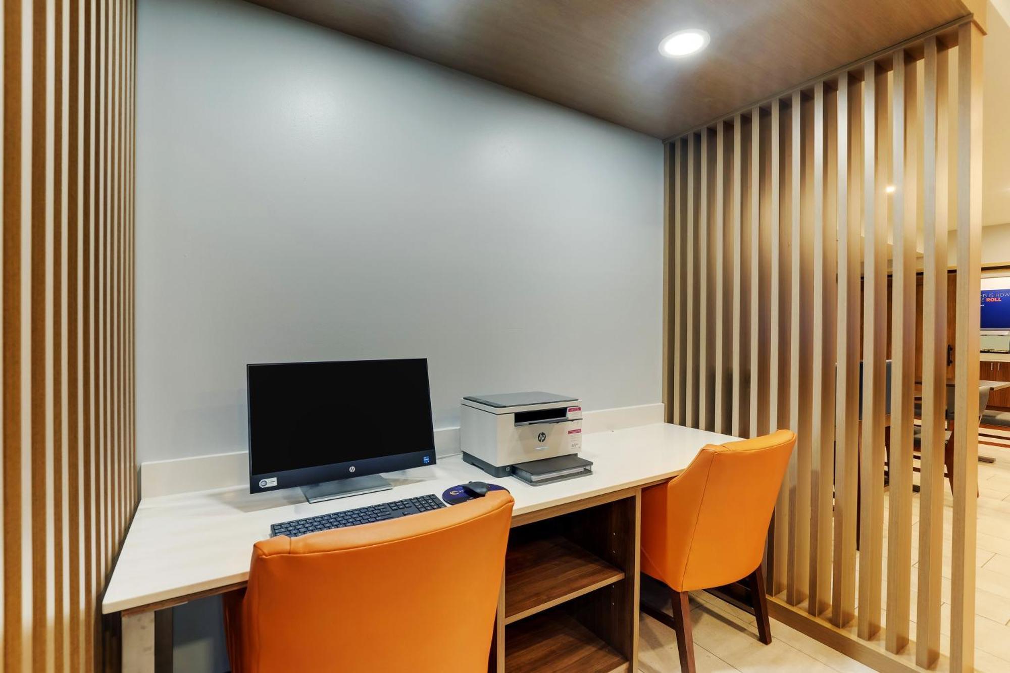 Holiday Inn Express Lexington Southwest Nicholasville By Ihg Экстерьер фото