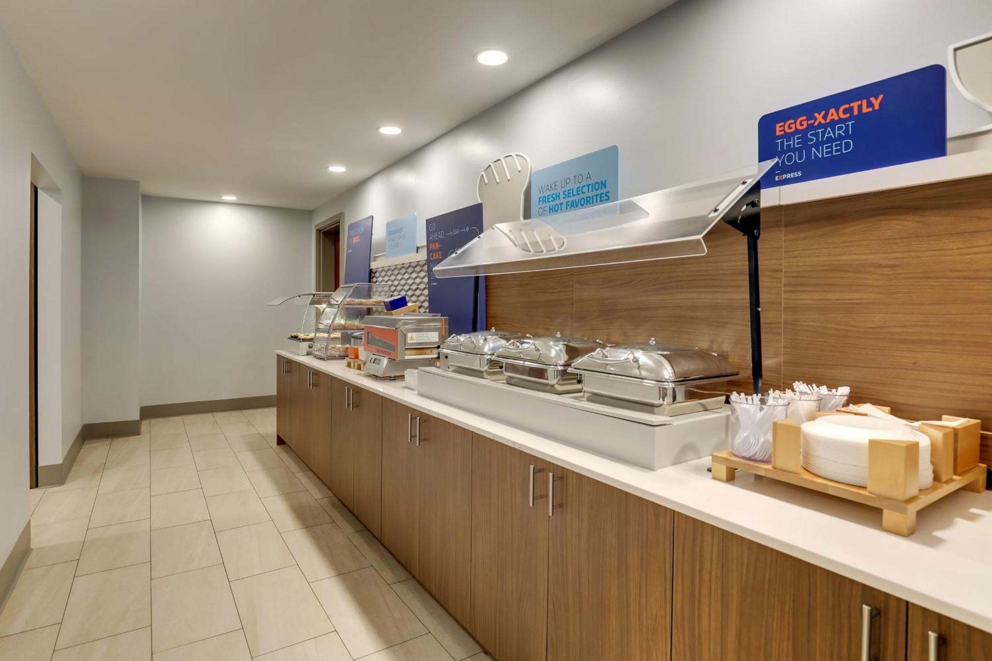 Holiday Inn Express Lexington Southwest Nicholasville By Ihg Экстерьер фото